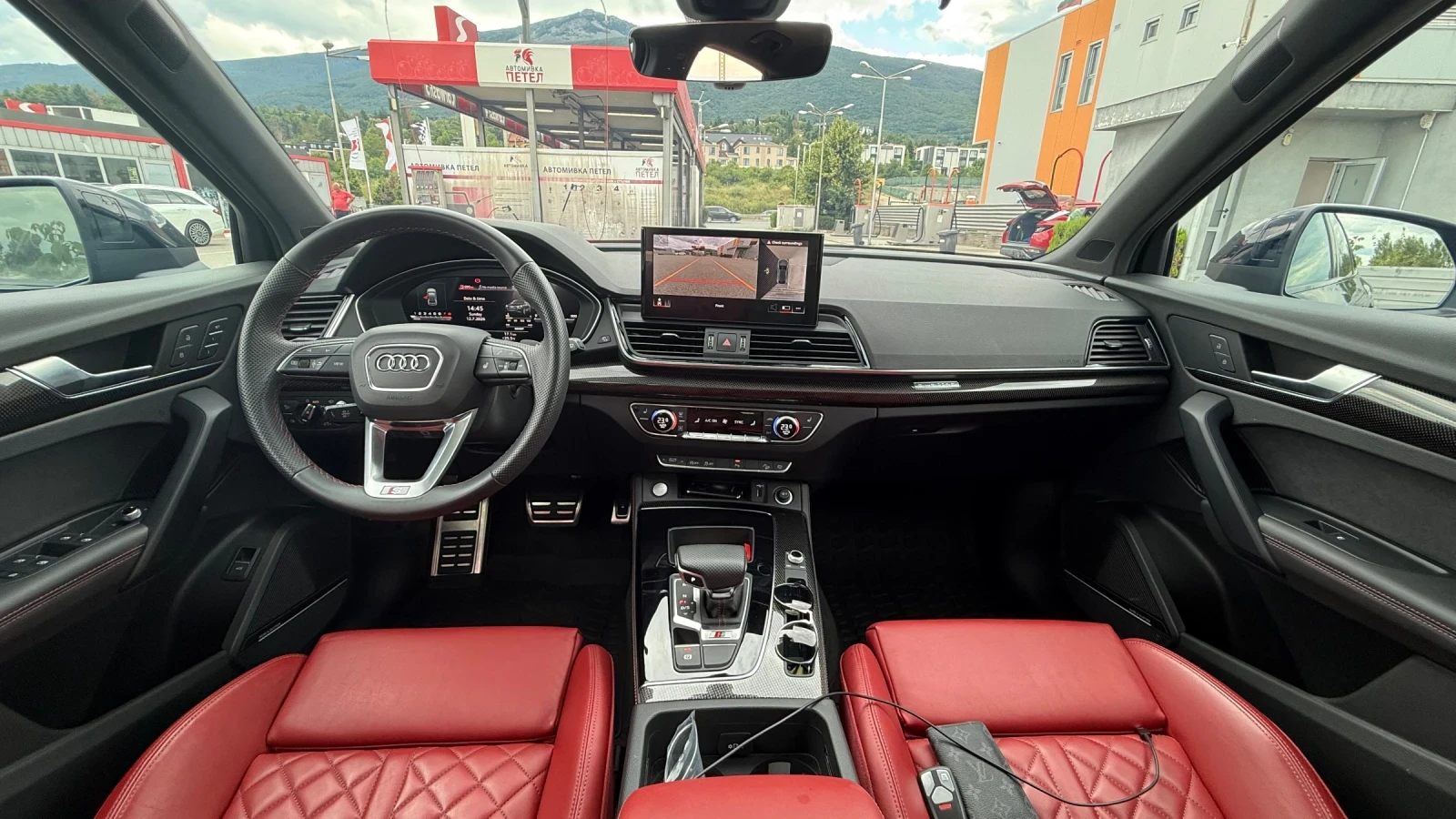 Audi SQ5 3.0 TFSI Sportback Technik, снимка 10 - Автомобили и джипове - 55275310