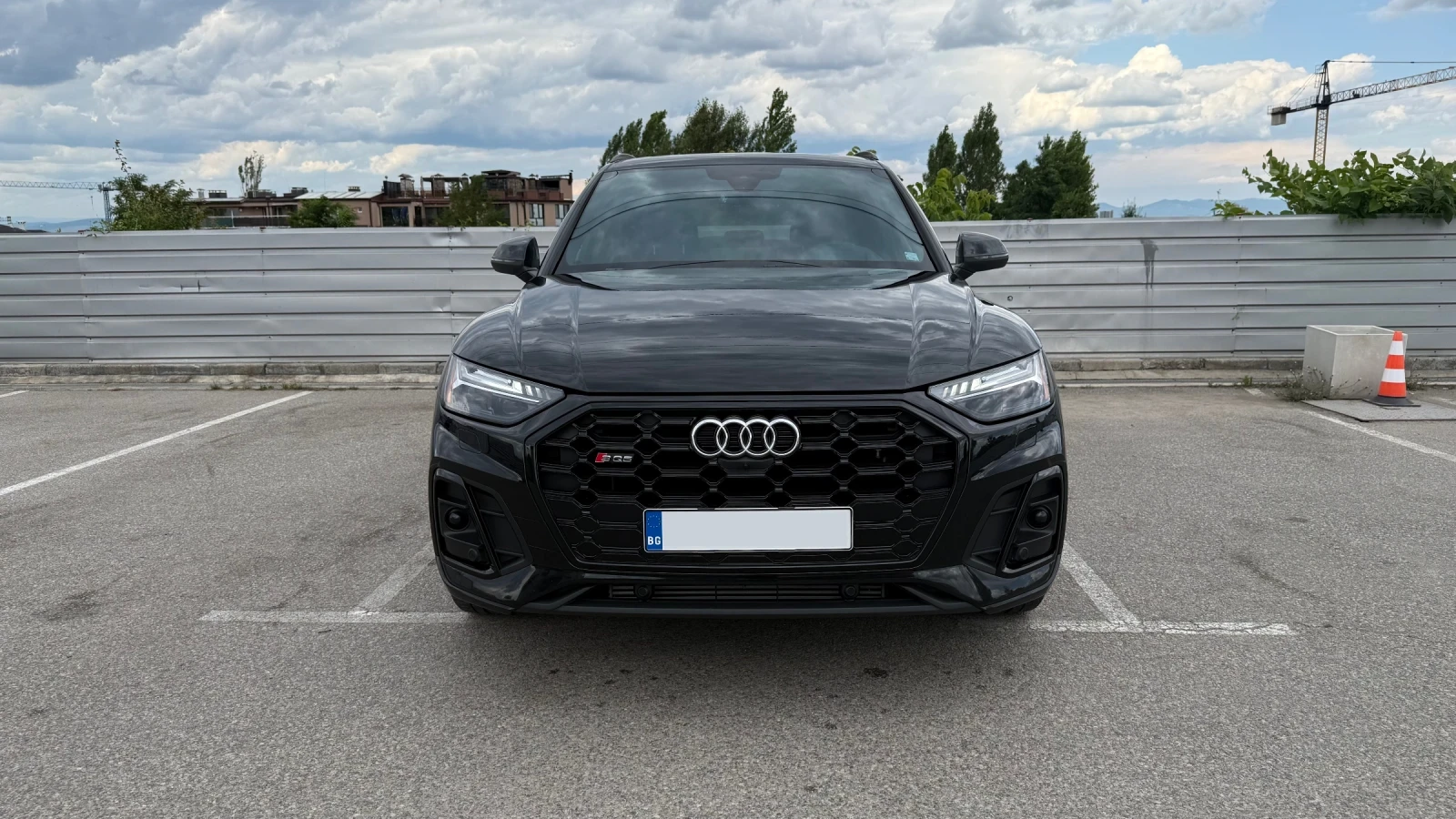 Audi SQ5 3.0 TFSI Sportback Technik, снимка 2 - Автомобили и джипове - 55275310