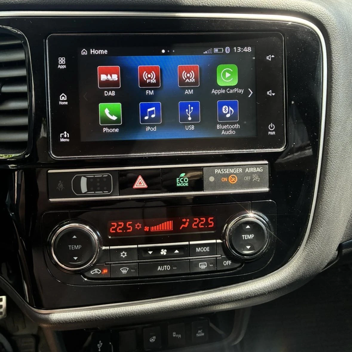 Mitsubishi Outlander, снимка 14 - Автомобили и джипове - 55513351