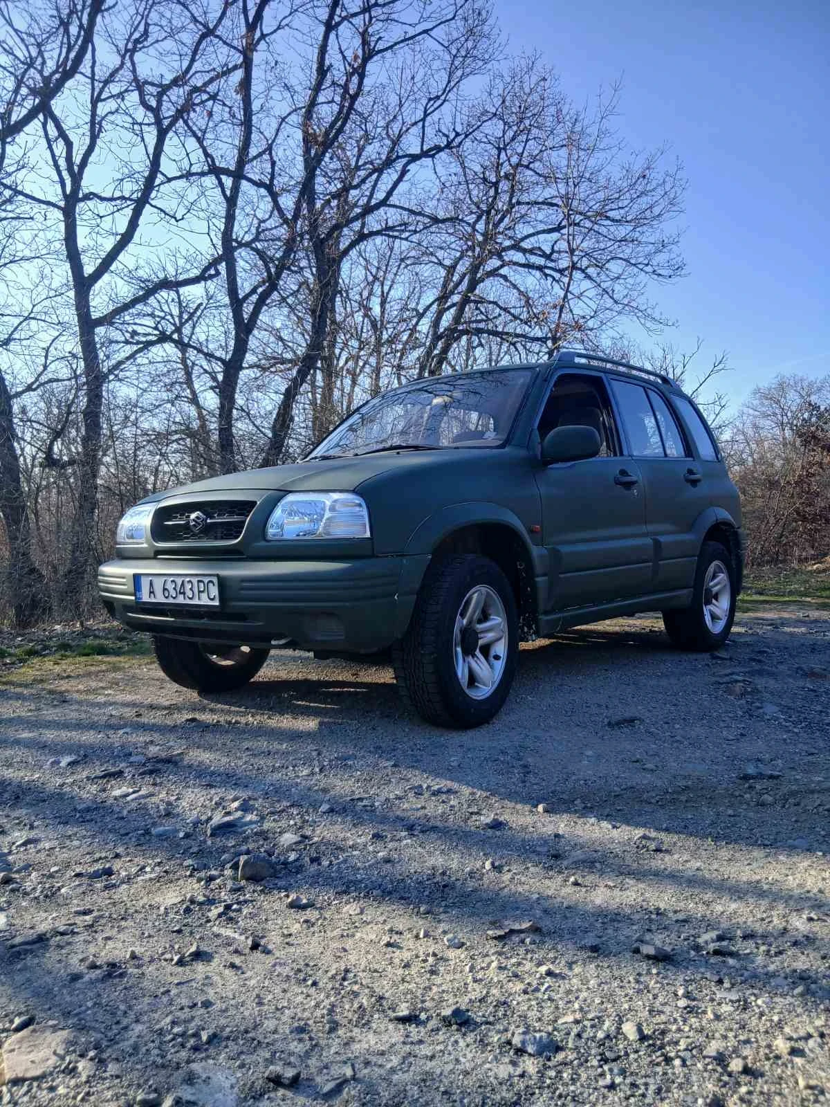 Suzuki Grand vitara, снимка 4 - Автомобили и джипове - 55827301