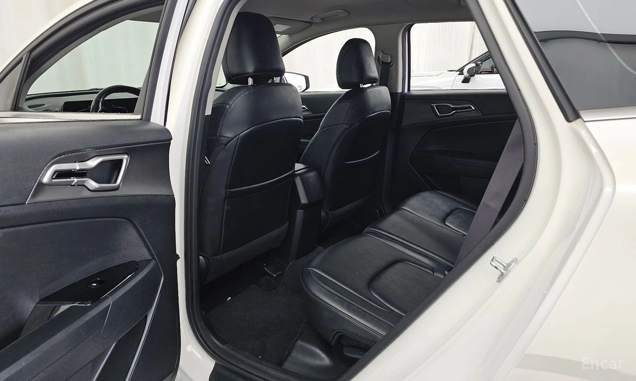 Kia Sportage ПОДГРЕВ* ДИСТРОНИК* LANE* ASSIST* КАМЕРА* , снимка 16 - Автомобили и джипове - 55970146