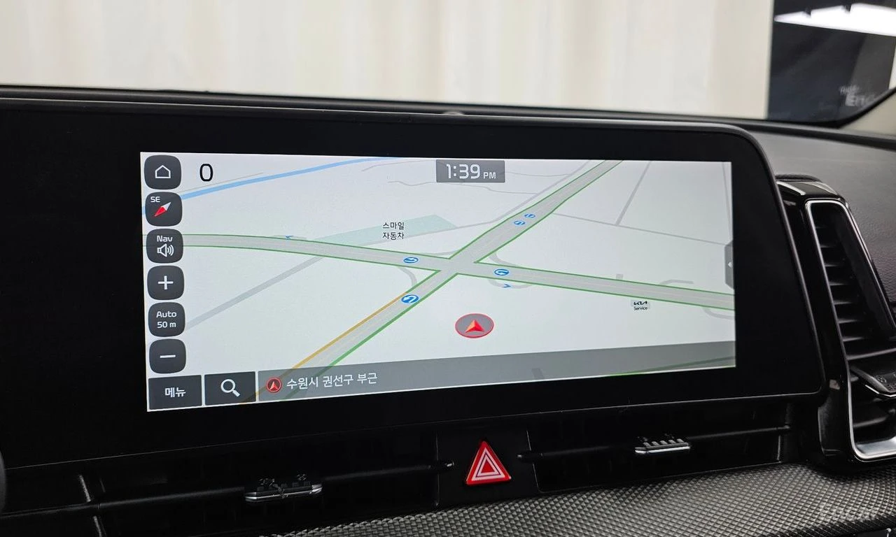 Kia Sportage ПОДГРЕВ* ДИСТРОНИК* LANE* ASSIST* КАМЕРА* , снимка 10 - Автомобили и джипове - 55970146