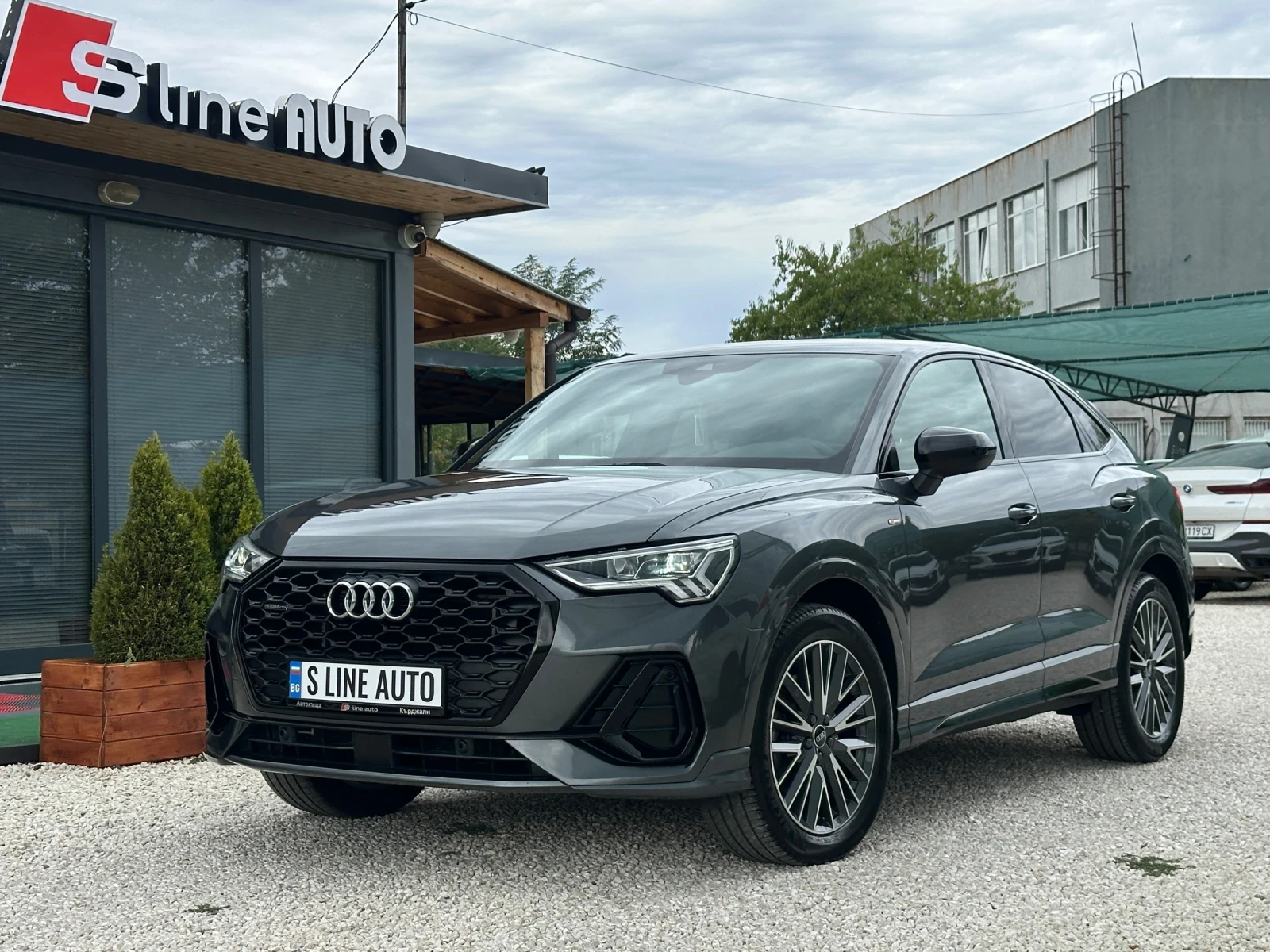 Audi Q3 Sportback Quattro* 40 TDI* S Line* ������*  | Mobile.bg � ����������� 5
