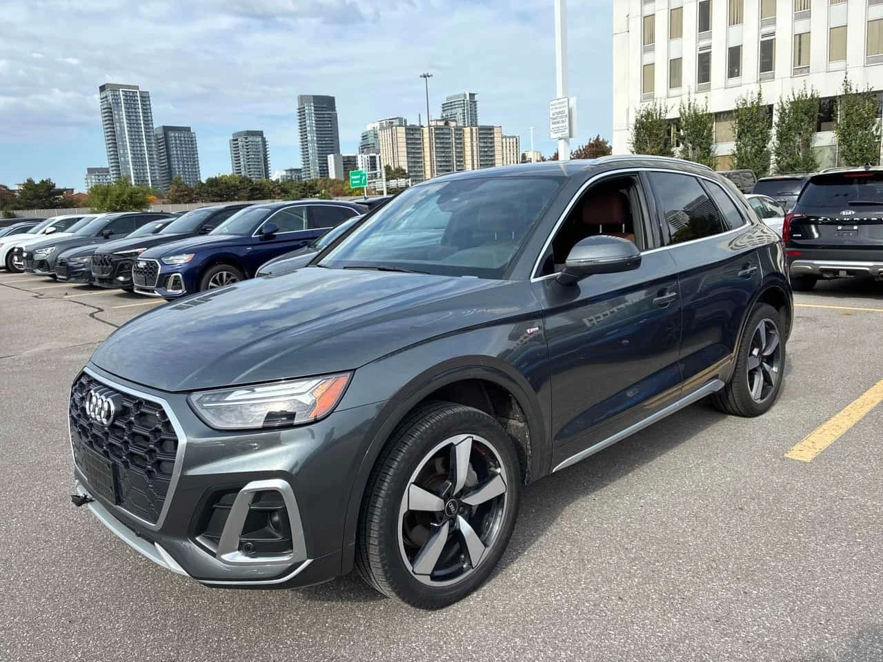 Audi Q5 * Progressiv * CARFAX * ОТ ПРЕДСТАВИТЕЛСТВО * 