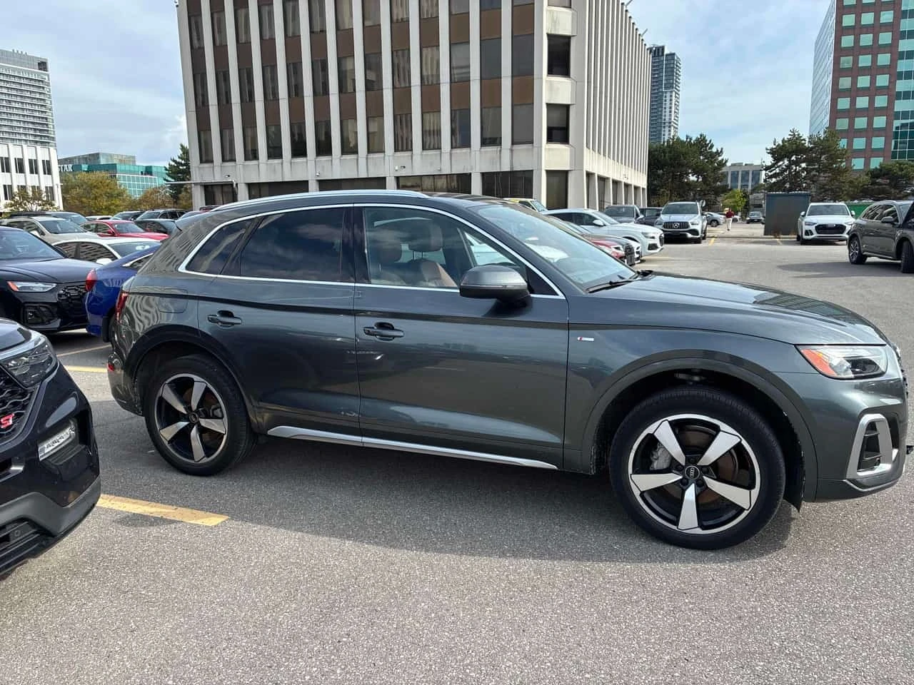 Audi Q5 * Progressiv * CARFAX * �� ���������������� *  | Mobile.bg � ����������� 3