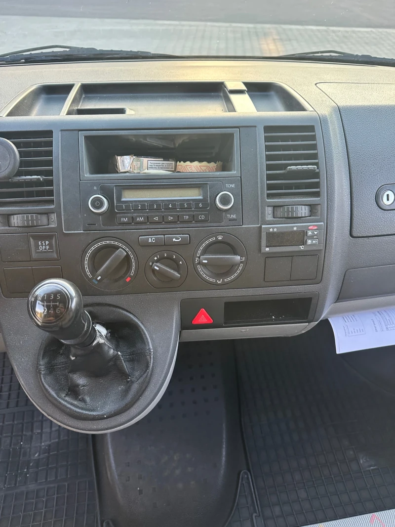 VW T5 2.5 TDI 131, снимка 9 - Бусове и автобуси - 52268749
