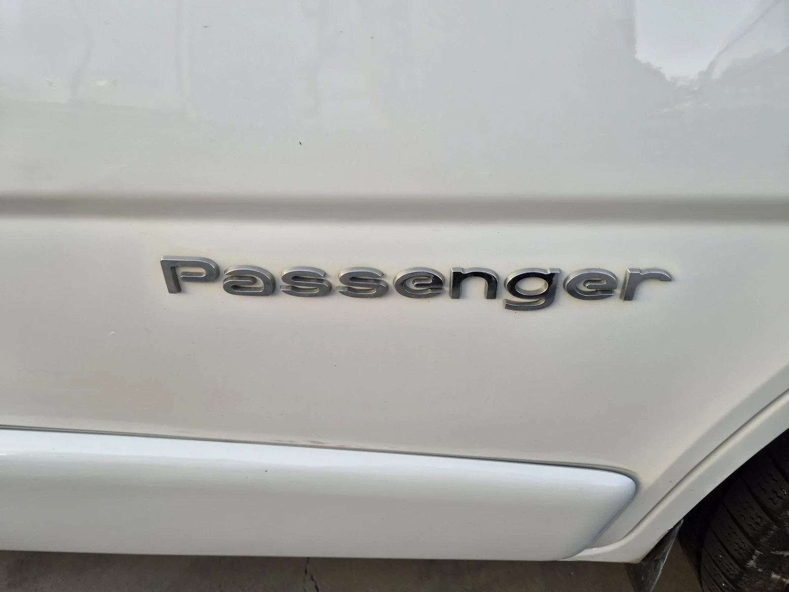 Renault Trafic 9места макси 2.0dci климатроник НОВ НОВ, снимка 17 - Бусове и автобуси - 54568785