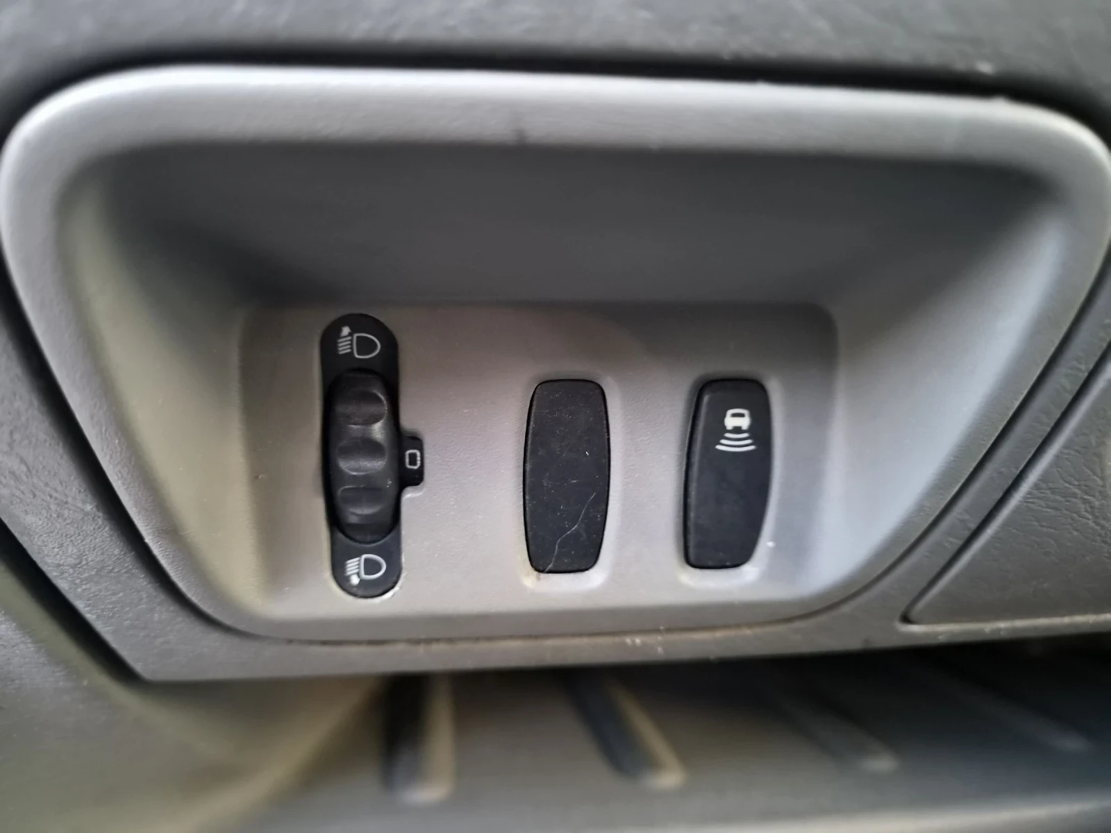 Renault Trafic 9места макси 2.0dci климатроник НОВ НОВ, снимка 13 - Бусове и автобуси - 54568785