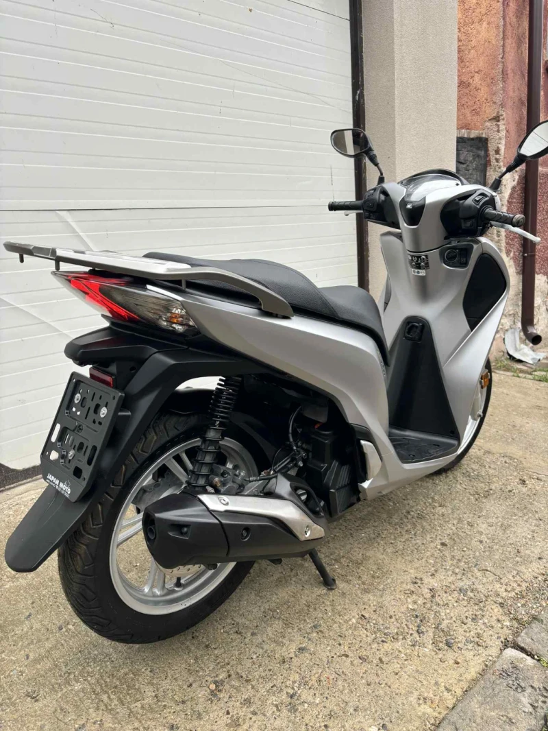 Honda Sh 150 ABS Led, снимка 13 - Мотоциклети и мототехника - 51277606