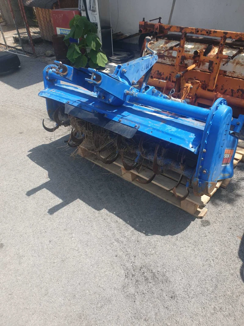 Трактор ISEKI ТМ 17    4х4 , снимка 9 - Селскостопанска техника - 51190177