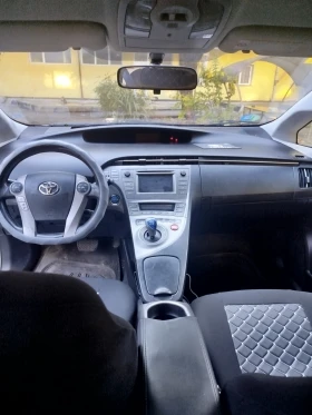 Toyota Prius 1.8 ГАЗ БЕНЗИН, снимка 10