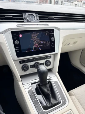 VW Passat     B8 DSG 7 PANORAMA ACC LED DAS WELTAUTO, снимка 7