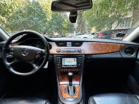 Mercedes-Benz CLS 500 5.0 Бензин, снимка 9