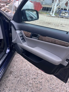 Обява за продажба на Mercedes-Benz C 200 Компресор  ~6 666 лв. - изображение 10 | Auto.bg Обява за продажба на Mercedes-Benz C 200 Компресор  ~6 666 лв. - изображение 10