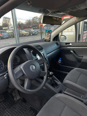 VW Golf 5 - 2300 € / 4498.41 лв. - 17585646 6