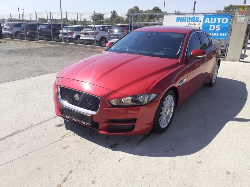 Jaguar XE 2.0d-Navi-Kamera-Euro-6B-Automat, снимка 1 - Автомобили и джипове - 37913486