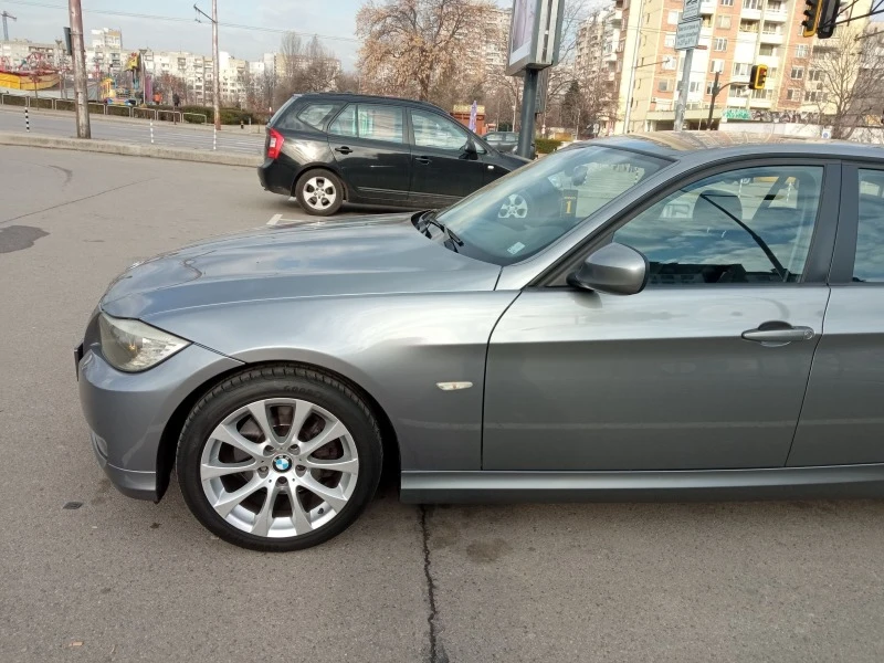 BMW 320 320D, снимка 8 - Автомобили и джипове - 47456418