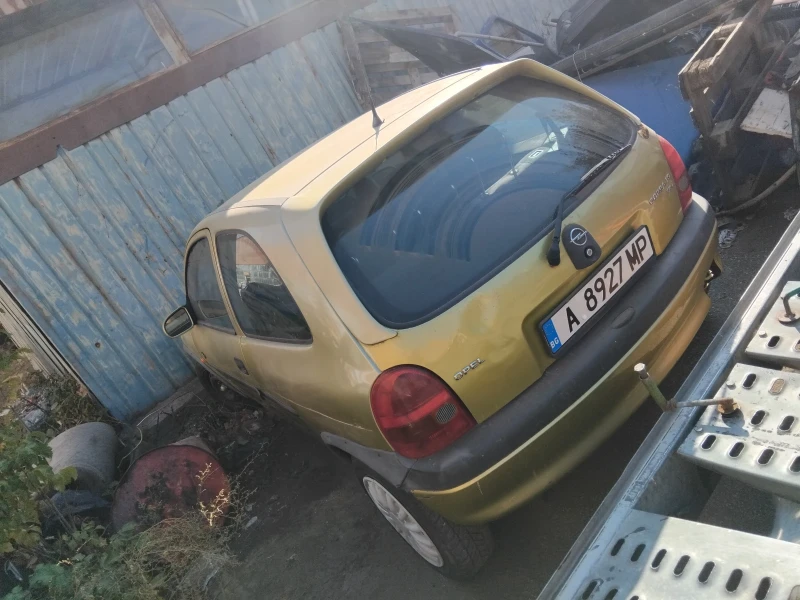 Opel Corsa, снимка 2 - Автомобили и джипове - 47715276