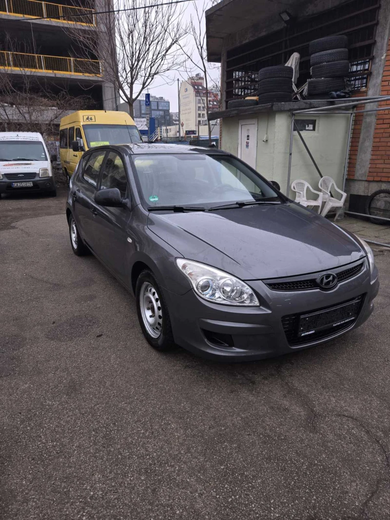 Hyundai I30 1.4, снимка 1 - Автомобили и джипове - 49526975