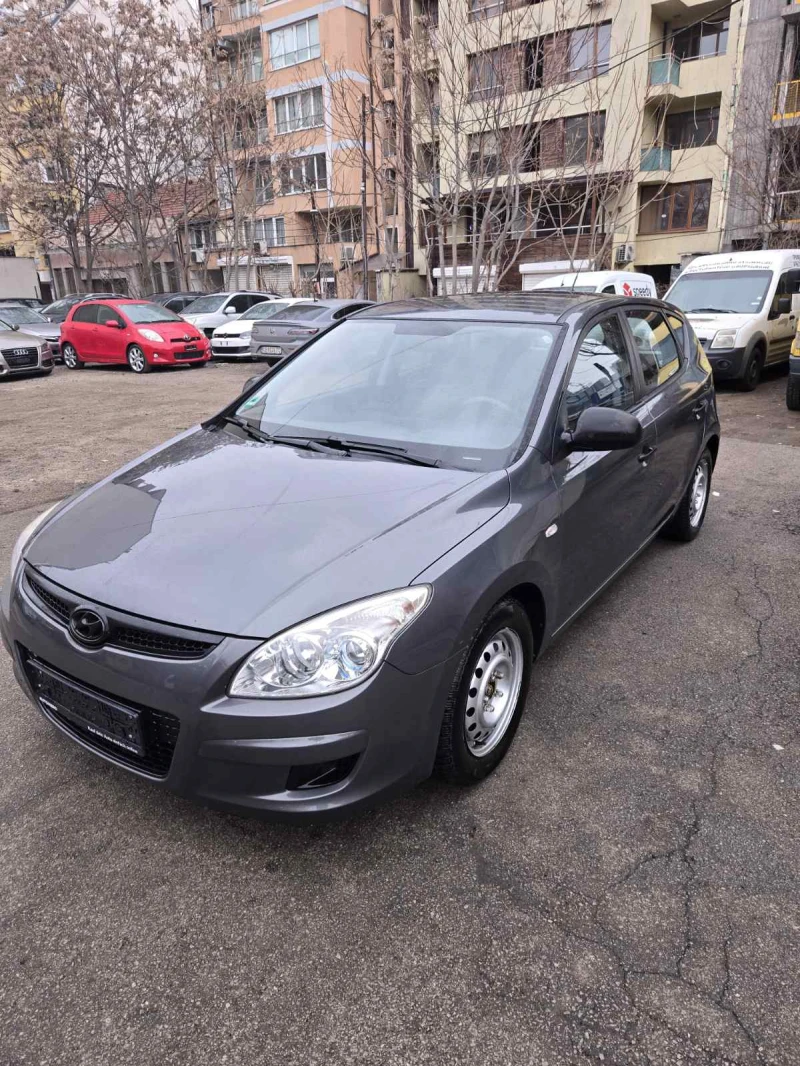 Hyundai I30 1.4, снимка 2 - Автомобили и джипове - 49526975