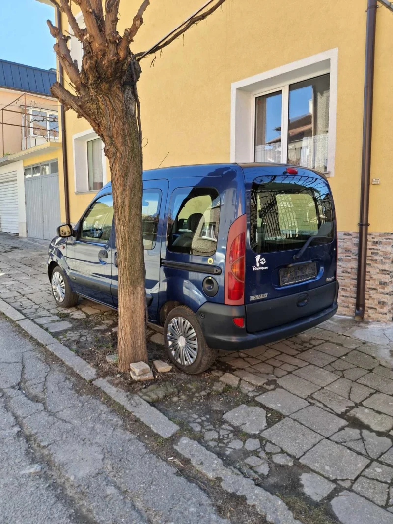 Renault Kangoo, снимка 4 - Автомобили и джипове - 49380709