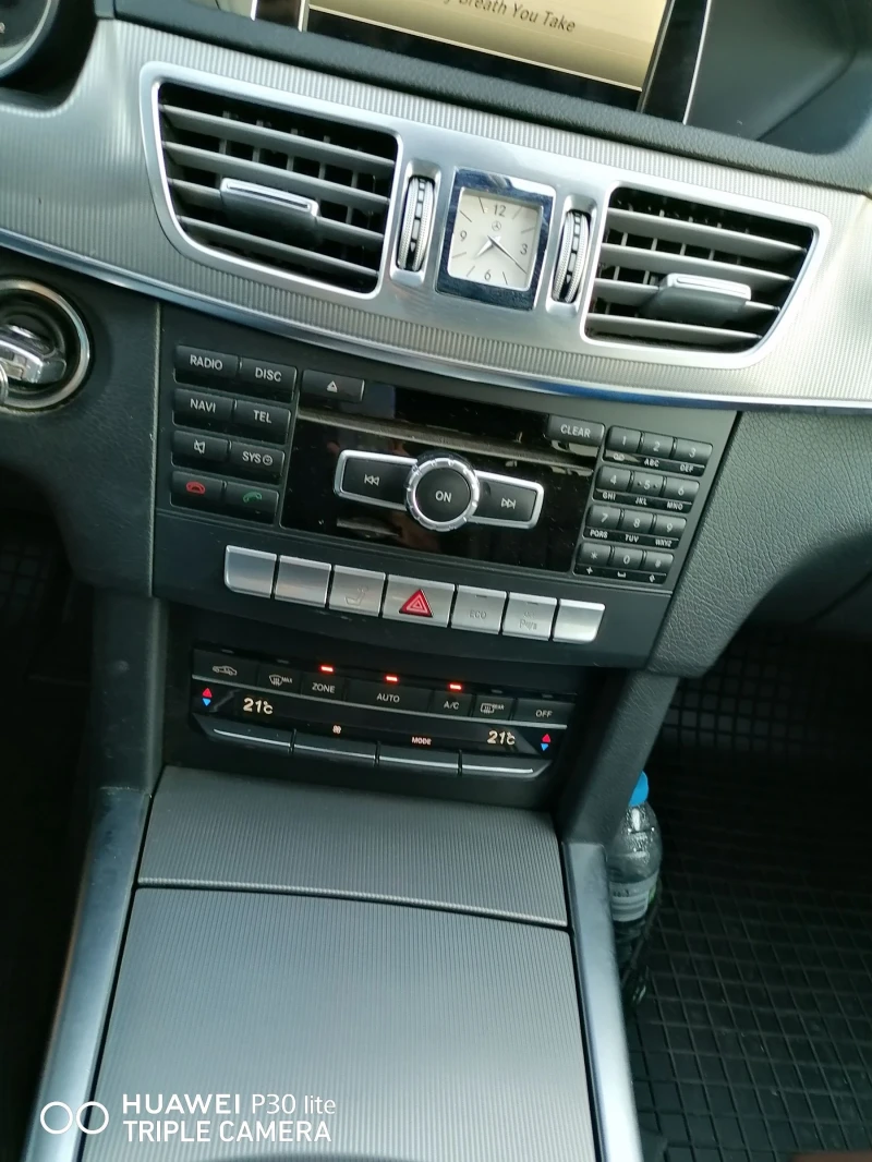 Mercedes-Benz E 350 4-Matic Bluetec, снимка 9 - Автомобили и джипове - 52448679