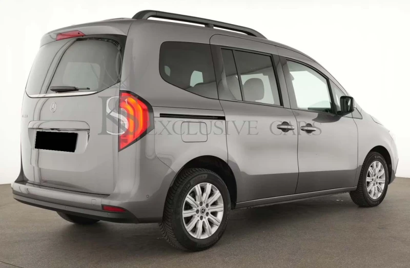 Mercedes-Benz T-класа T 180d* TECHNIK PAKET* LED* , снимка 3 - Автомобили и джипове - 52007368