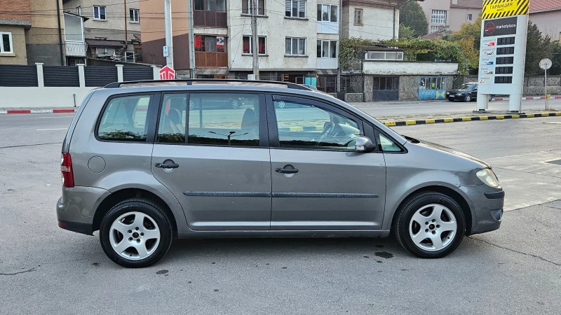 VW Touran 2.0 GAZ/ NAVIG/KLIMATRON/7mesta, снимка 8 - Автомобили и джипове - 52128893