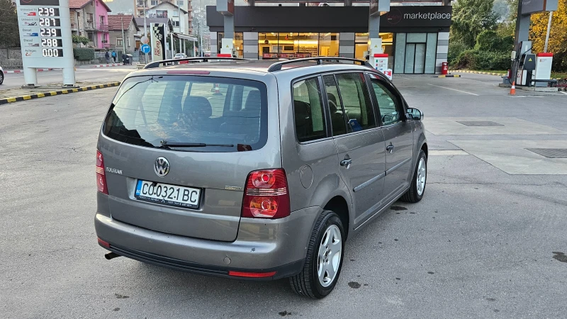 VW Touran 2.0 GAZ/ NAVIG/KLIMATRON/7mesta, снимка 6 - Автомобили и джипове - 52128893