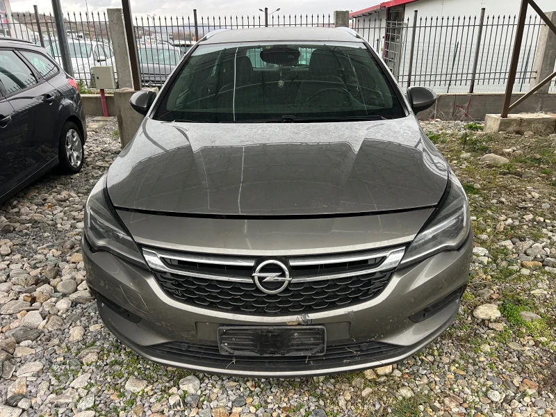 Opel Astra 1.6cdti SPORTSTOURER+ , снимка 2 - Автомобили и джипове - 52578689