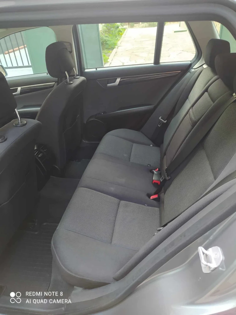 Mercedes-Benz C 180 2.2CDI, снимка 13 - Автомобили и джипове - 52637687