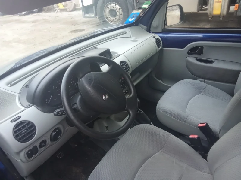 Renault Kangoo, снимка 5 - Автомобили и джипове - 53144641