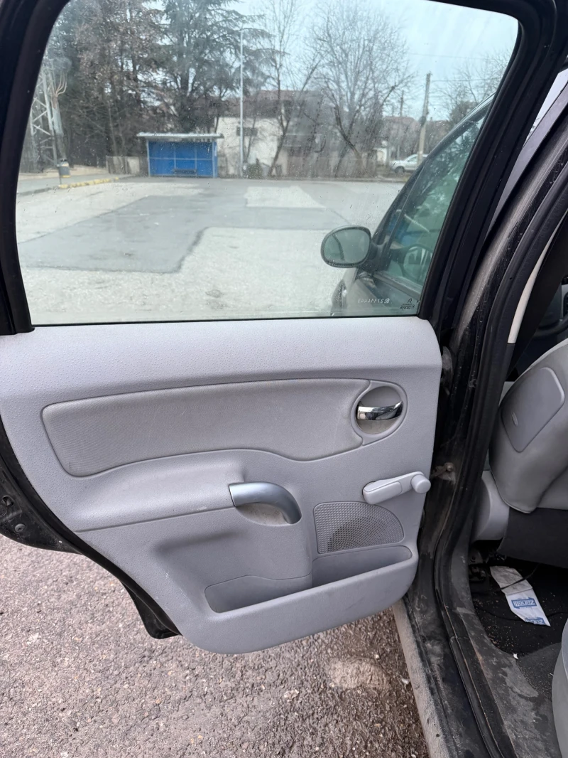 Citroen C3, снимка 10 - Автомобили и джипове - 53257235