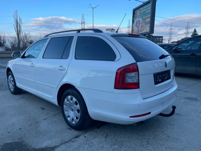 Skoda Octavia 1.6 TDi 4x4 Швейцария, снимка 3 - Автомобили и джипове - 53437988