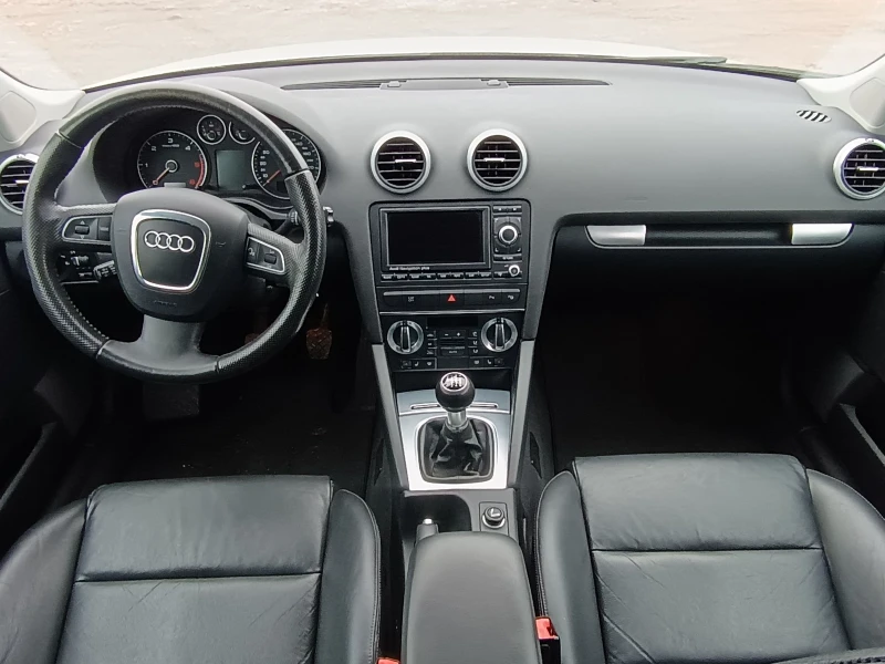 Audi A3 * УНИКАТ * КОЖА * NAVI * XENON * PARK ASSIST *  , снимка 15 - Автомобили и джипове - 53470694