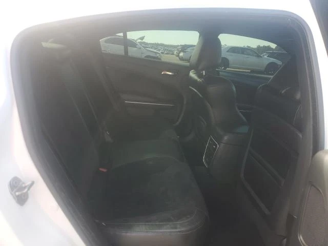 Dodge Charger 6.4L 8 Rear-wheel drive, снимка 3 - Автомобили и джипове - 53098301