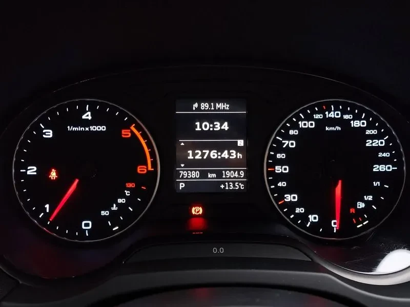 Audi A3 1.6 TDI, снимка 8 - Автомобили и джипове - 55006381