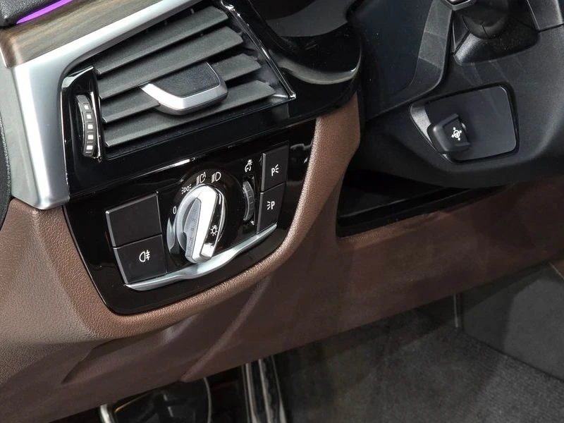 BMW 523 523d M Sport| 190�.�. | Mobile.bg � ����������� 15