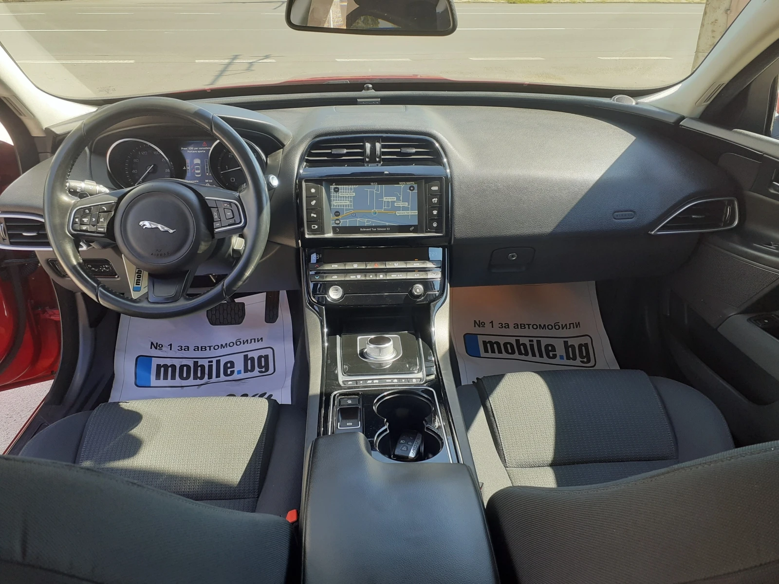 Jaguar XE 2.0d-Navi-Kamera-Euro-6B-Automat | Mobile.bg — изображение 14