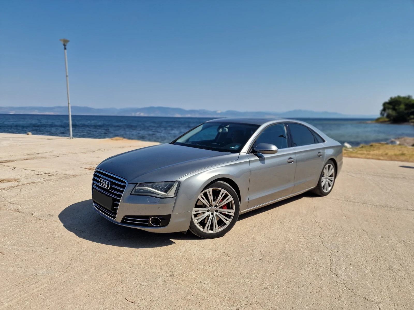 Audi A8 4.2 TDI / Бартер - изображение 5