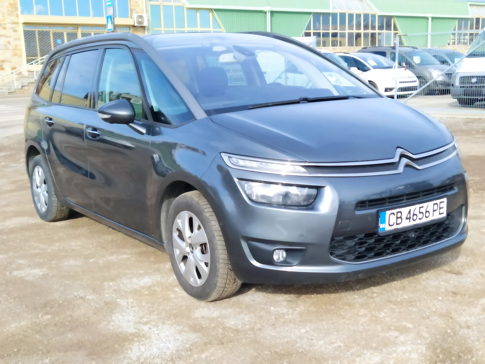 Citroen Grand C4 Picasso 1.6 HDI/115 к.с/ euro 5B - изображение 3