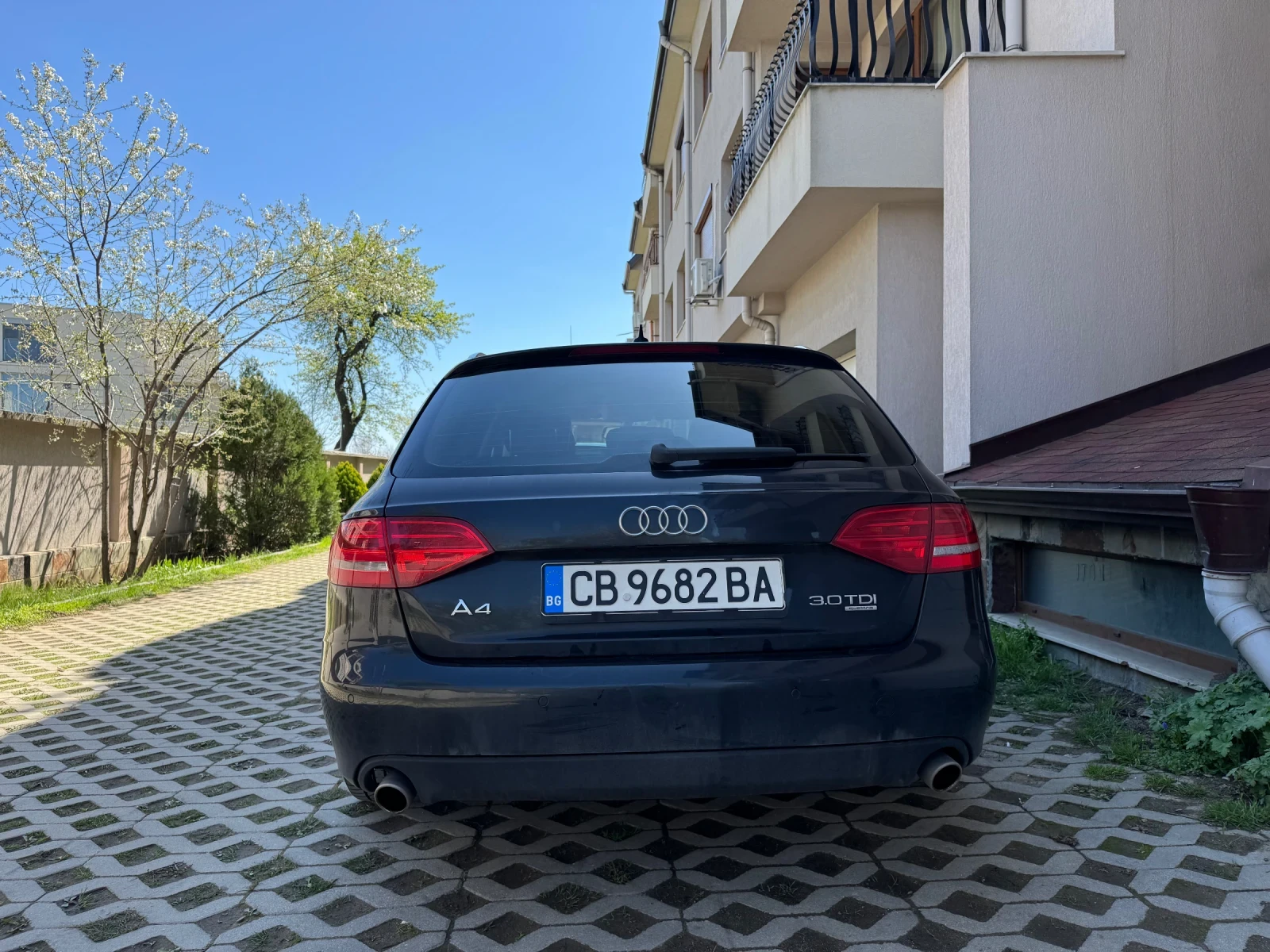 Audi A4 3.0 TDI 4x4 Avant - изображение 6