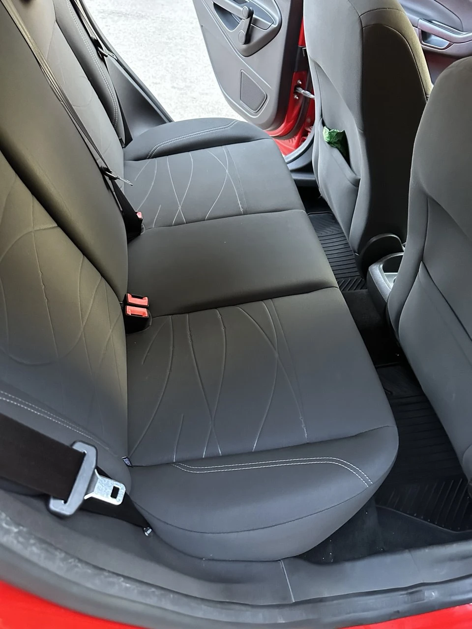 Ford Fiesta  - изображение 10