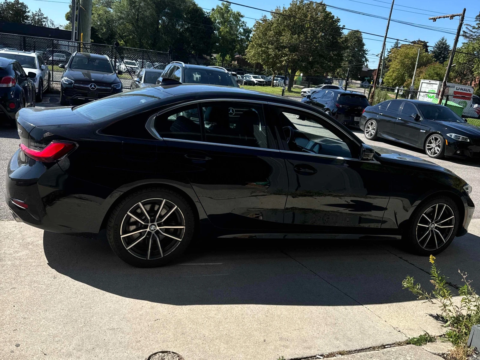 BMW 330 * * CARFAX * * АВТО КРЕДИТ * *  - изображение 4