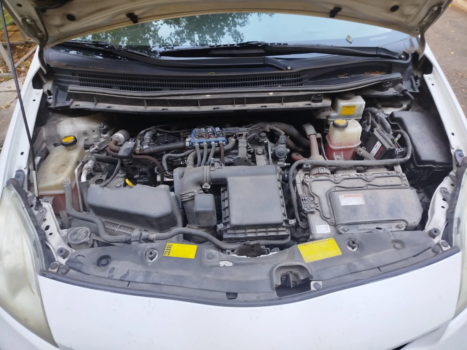 Toyota Prius 1.8 ��� ������ | Mobile.bg � ����������� 13