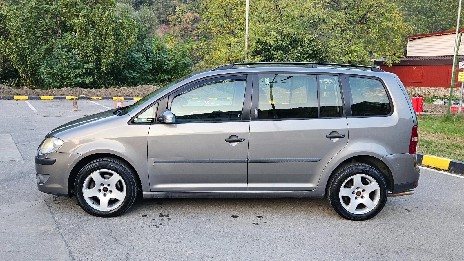 VW Touran 2.0 GAZ/ NAVIG/KLIMATRON/7mesta - изображение 3