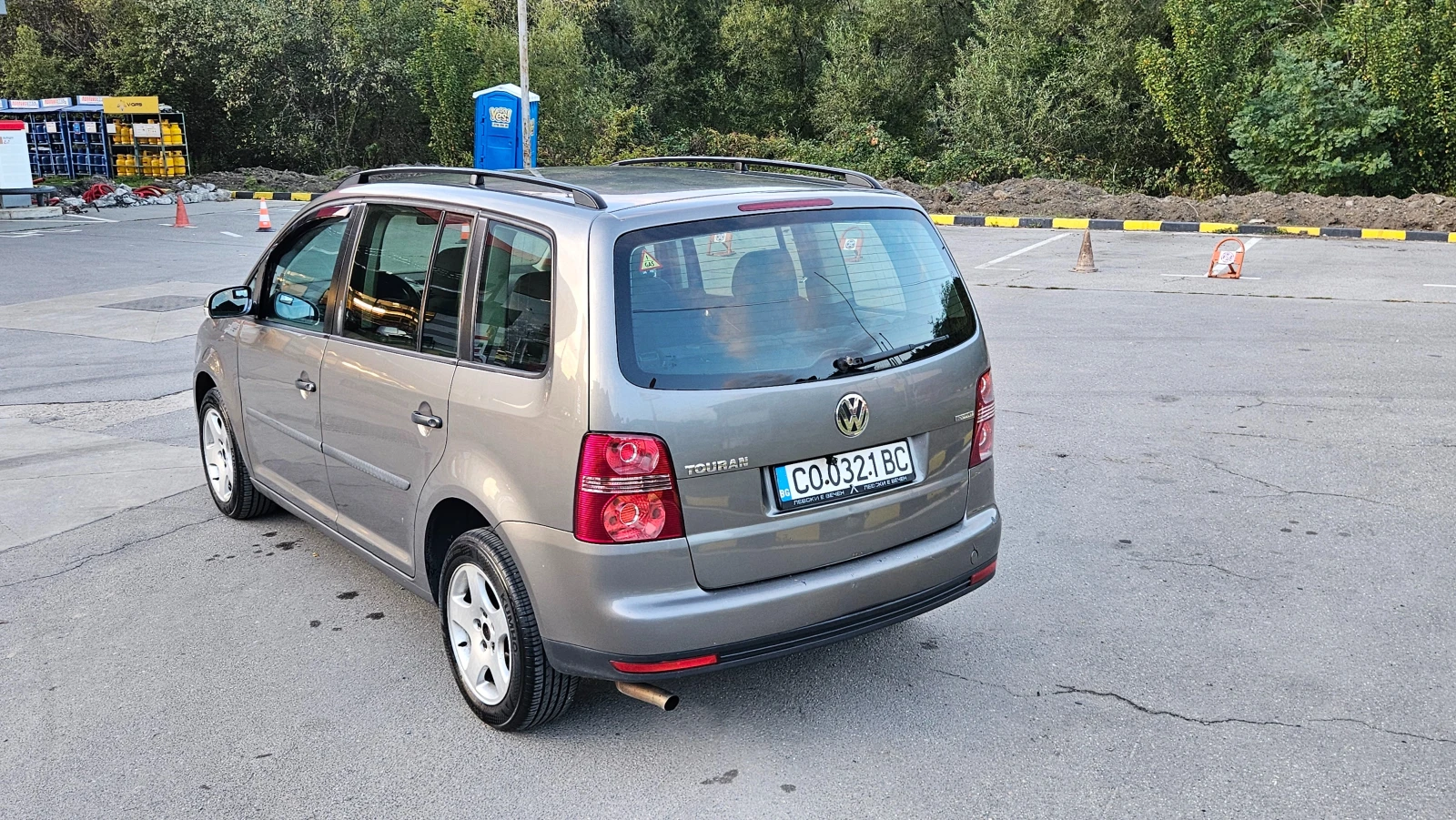 VW Touran 2.0 GAZ/ NAVIG/KLIMATRON/7mesta - изображение 5