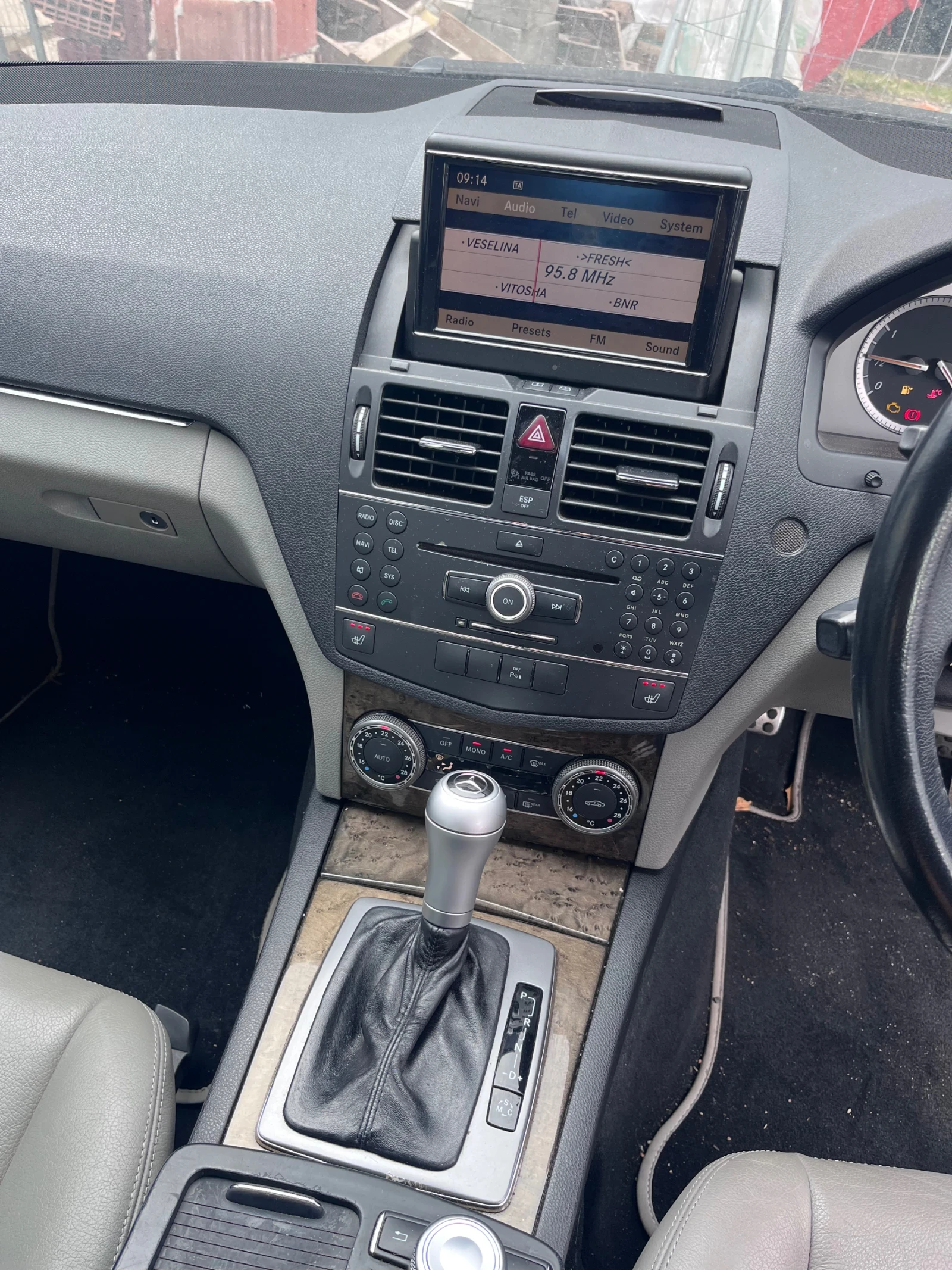 Mercedes-Benz C 200 Компресор  - изображение 10