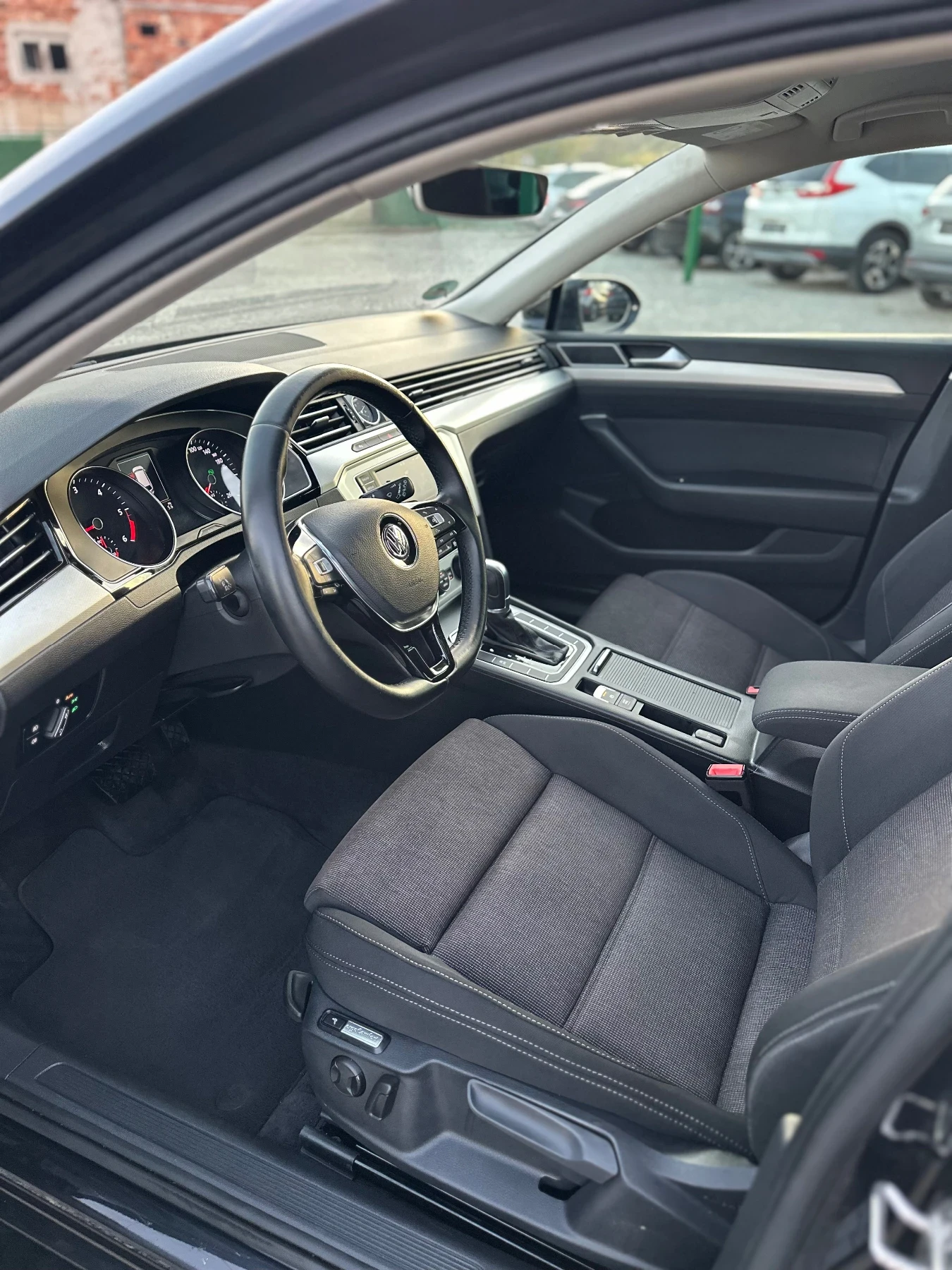 VW Passat 2.0TDI* 150hp* DSG-6* * Distronic*  | Mobile.bg   9