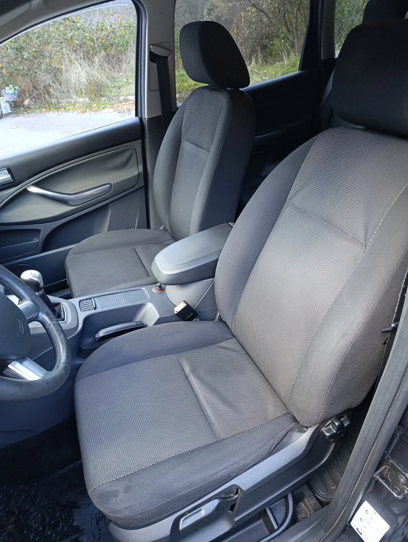 Ford C-max 1.6 TDCI (2010) - изображение 6